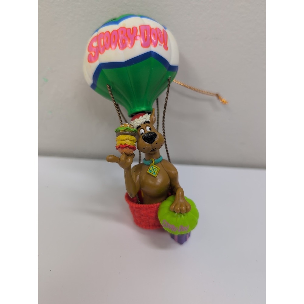 Scooby Doo In A‎ Hot Air Balloon Christmas Ornament 6" Cartoon Network
